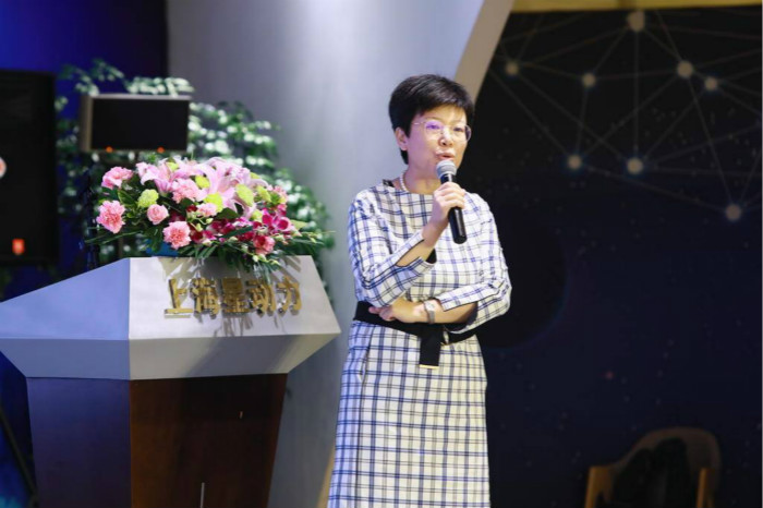 7姜老师700.jpg 7姜老师700.jpg