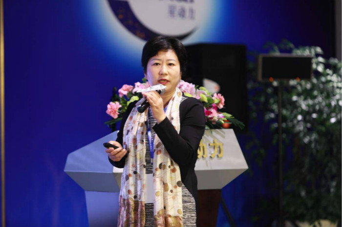 12陈波700.jpg 12陈波700.jpg